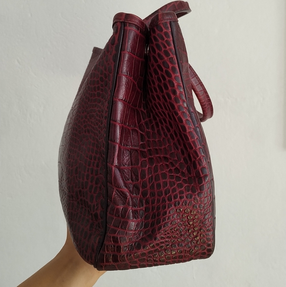 LongChamp Dark Red Croc Embossed leather Bag - Picture 7 of 17